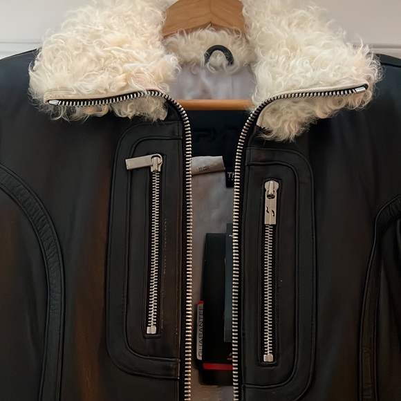 SPYDER Gorgeous Dynasty Leather Jacket. Biker style w/curly Lamb collar Size 8 - Picture 2 of 6